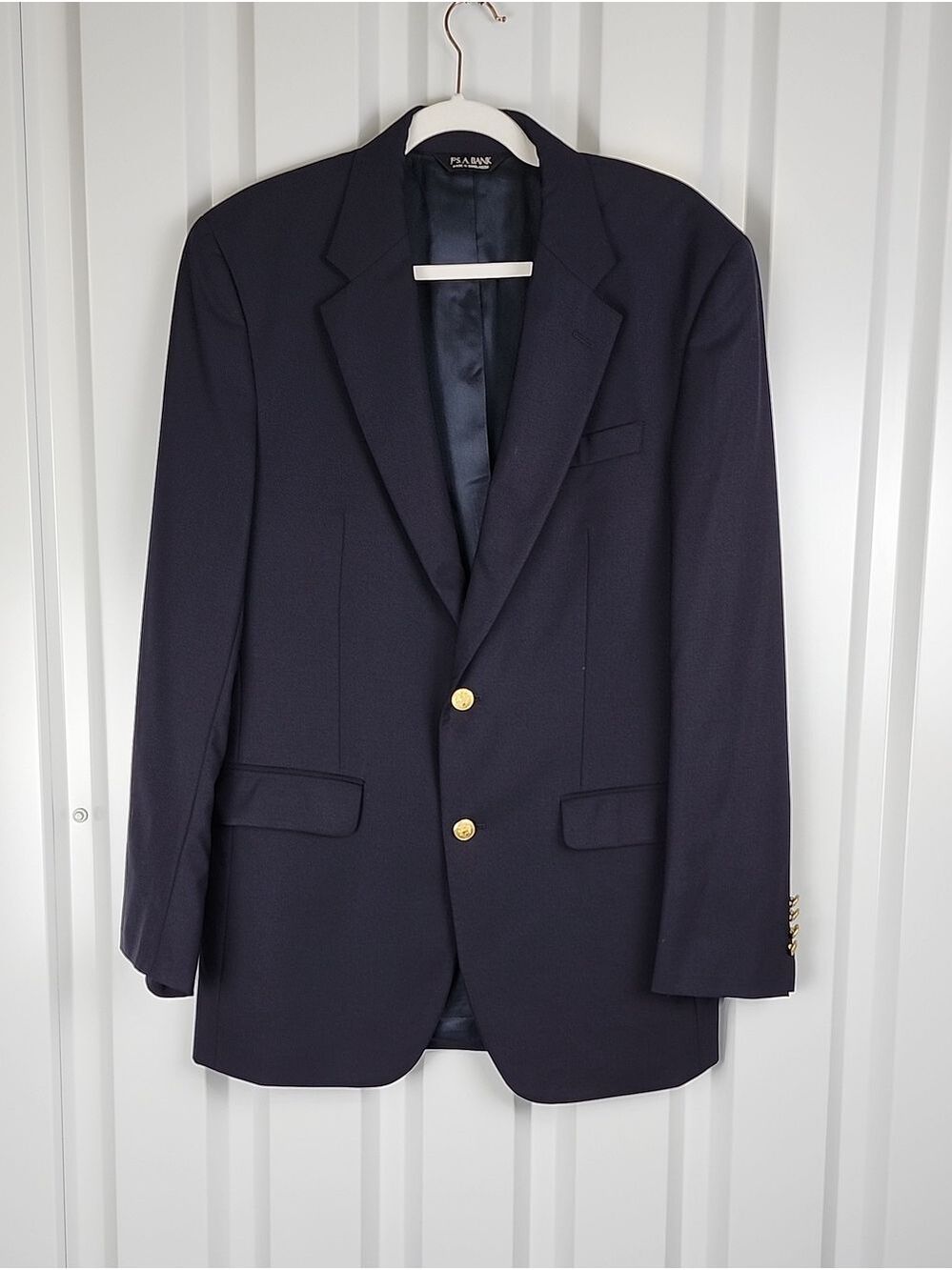 Jos A Bank Mens Navy Blazer Sport Coat Gold Buttons 100% Wool 40L Office Career
